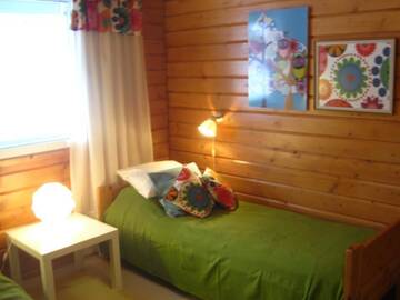 Фото номера Коттедж с сауной и 4 спальнями Дома для отпуска Loma-Rantala Cottages г. Тахковуори 17
