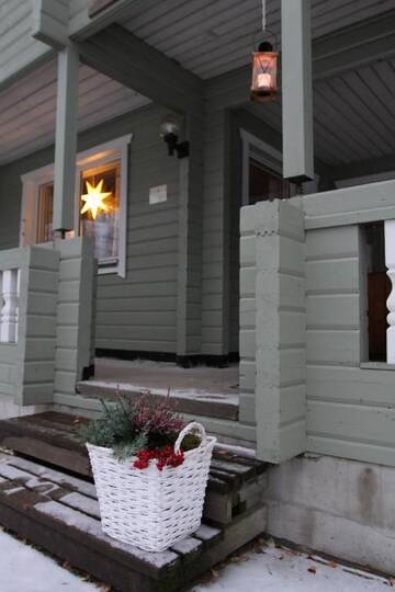 Фото номера Коттедж с сауной и 4 спальнями Дома для отпуска Loma-Rantala Cottages г. Тахковуори 19