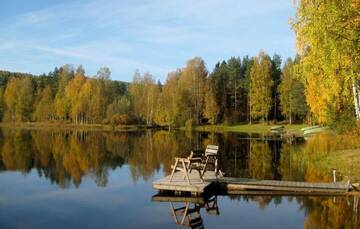 Фото номера Коттедж с 2 спальнями и спальным лоджем Дома для отпуска Rinnepelto Holiday Cottages г. Тахковуори 21