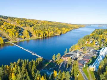 Фото номера Вилла с 4 спальнями и сауной (для 8 взрослых) Курортные отели Tahko Golden Resort г. Тахковуори 43