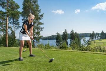 Фото номера Вилла с 4 спальнями и сауной (для 8 взрослых) Курортные отели Tahko Golden Resort г. Тахковуори 41